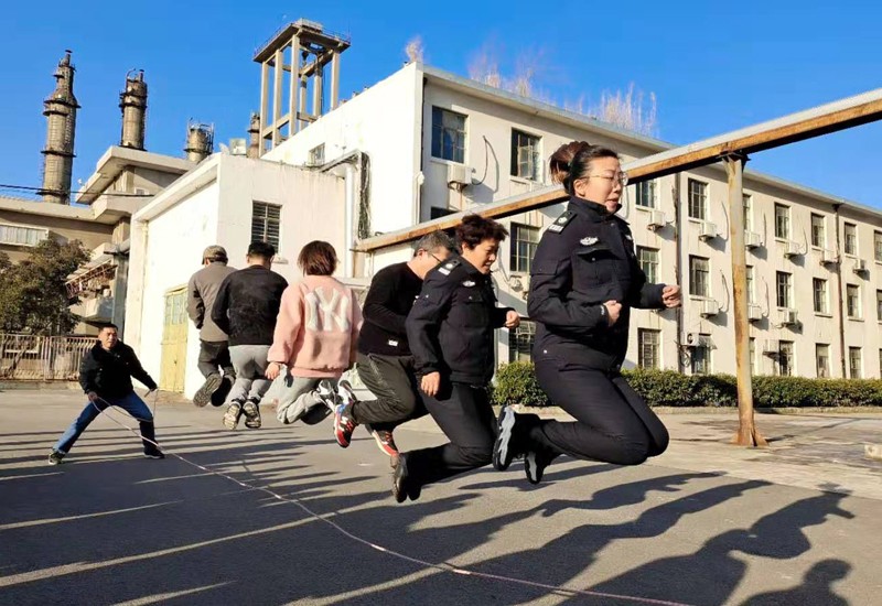 新淮化工5fed8f6a03c6d.jpg 新淮化工5fed8f6a03c6d.jpg